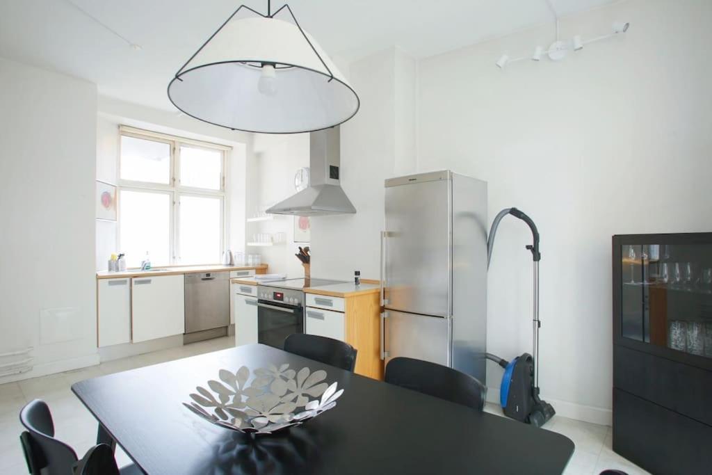Large & Bright 3Br Apartment W Whirlpool Near Metro Copenhagen Luaran gambar
