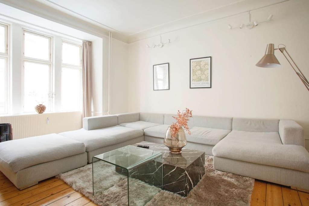 Large & Bright 3Br Apartment W Whirlpool Near Metro Copenhagen Luaran gambar