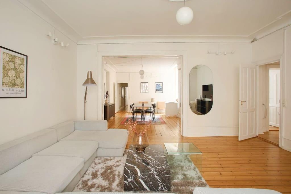 Large & Bright 3Br Apartment W Whirlpool Near Metro Copenhagen Luaran gambar